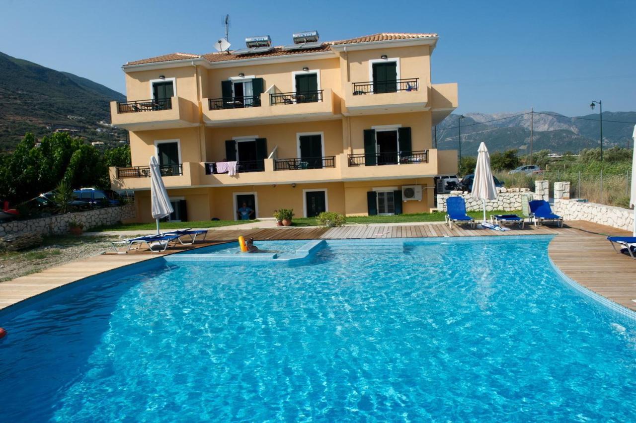 Calypso Luxury Vasiliki